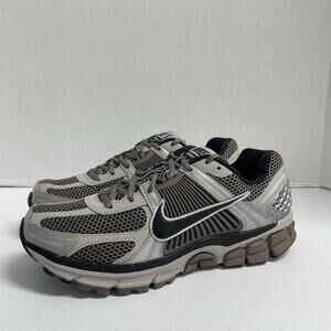 Nike Air Zoom Vomero 5 Dark Violet Ore FB9149 005 Size 10.5 Brown Mesh Runner